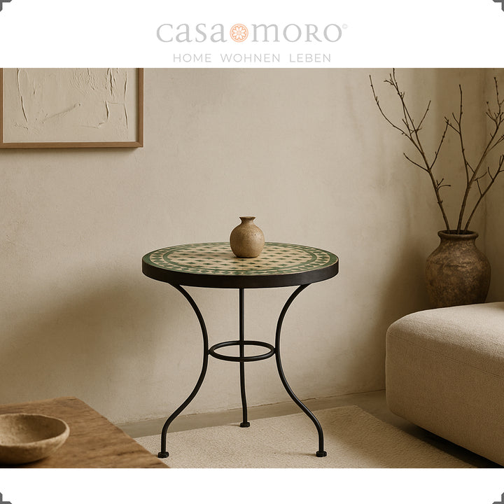 Μικρό βοηθητικό τραπεζάκι με διάμετρο 45 cm, ύψος τραπεζιού 50 cm, βάρος περίπου. 11 κιλά